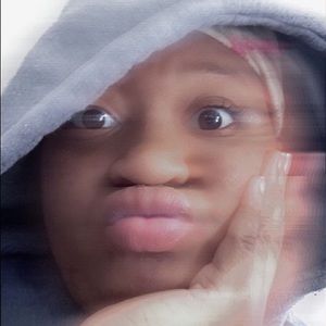 Meet your Posher, Andreena